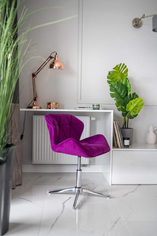Apartament Marcelin Gold Wes Quality Suite Poznan Ngoại thất bức ảnh